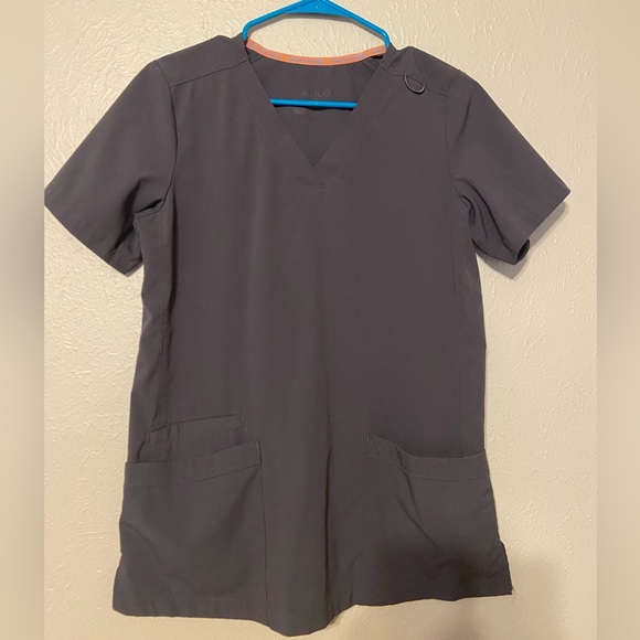 Scrub Joy scrub top - Picture 1 of 2
